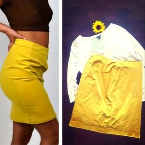 OLD NAVY MUSTARD YELLOW CORDUROY SKIRT 🧡💛